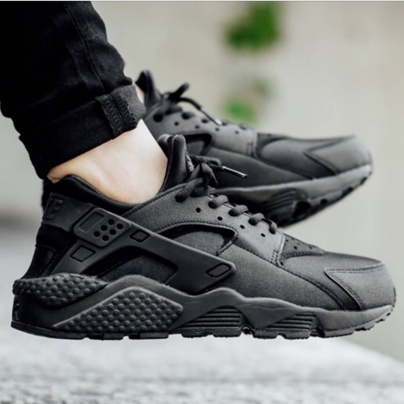 Nike Shoes - NWT Nike Huarache Run Black Black WMNS